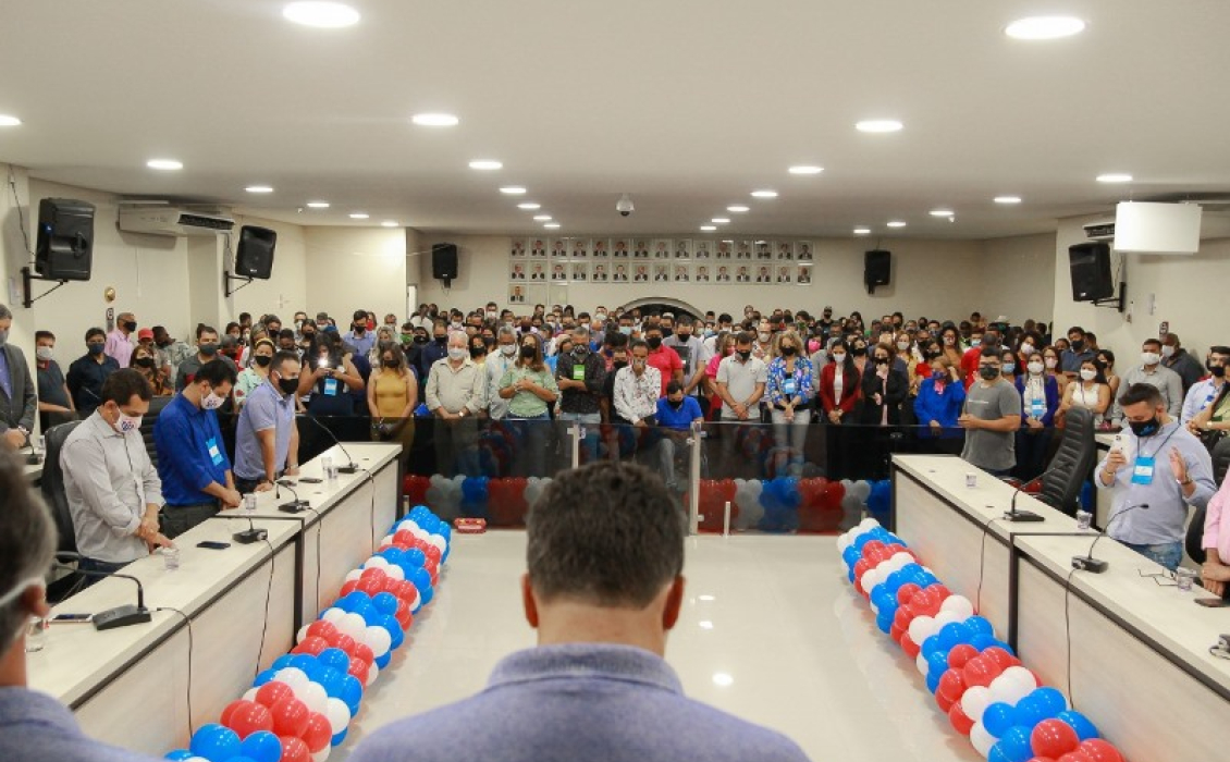Zé Cocá é oficializado candidato a prefeito de Jequié em convenção histórica